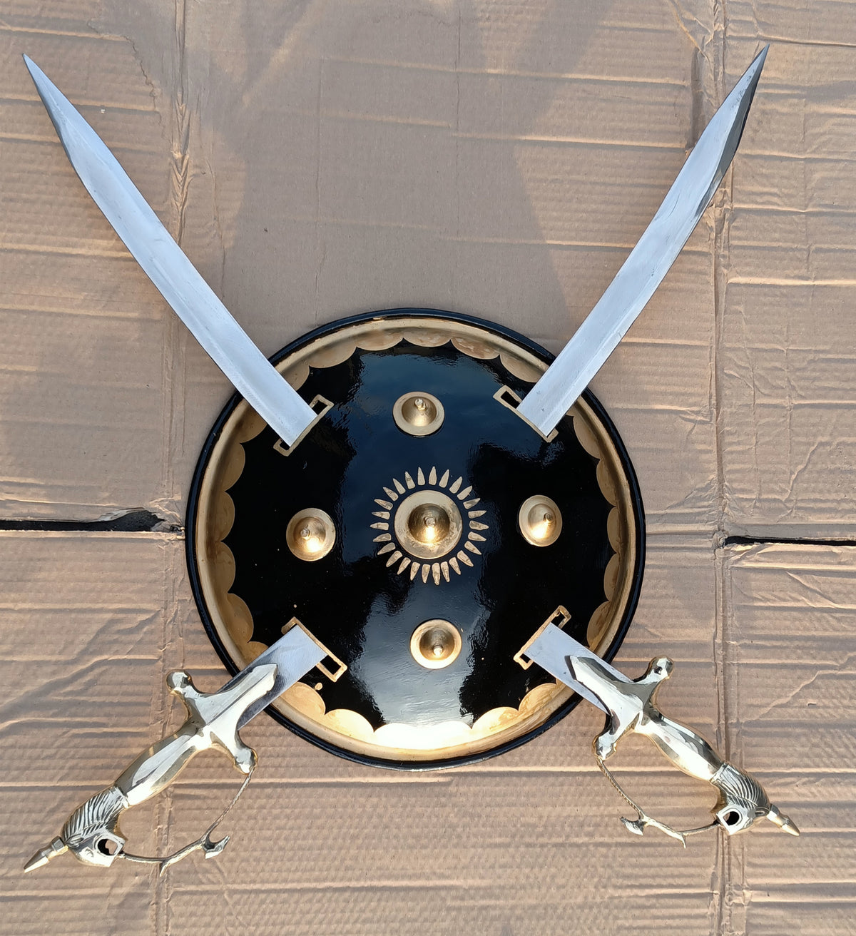 Dhal Talwar Set (Shield with swords)